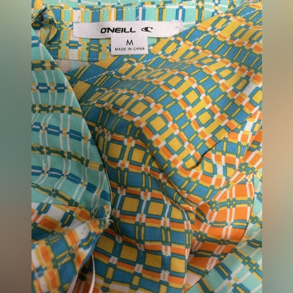 O'Neill Patchwork Print Flowy Top 
 Boho Minimalist Surfer Summer 
Size Medium - Picture 8 of 10